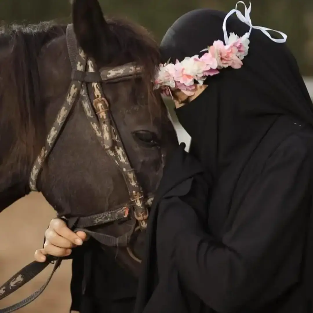 لو رأيت كيف يرتجف الشخص خوفاً من أن تغادر الأشياء التي وضع قلبه بها، لقضيت حياتك بأكملها تطمئنه عليها!!